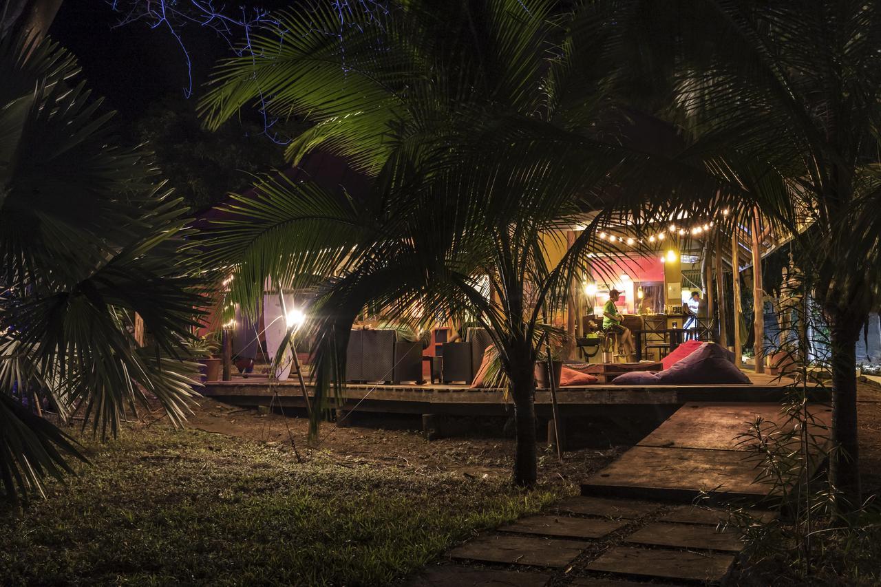 Hotel Mauna Loa Pinilla Buitenkant foto